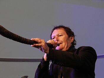 Haindling mit Bandleader Hans-Jürgen Buchner kommen auf die Plassenburg.