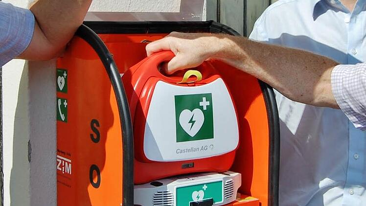 Defibrillator.  Archivfoto: Sigismund von Dobschütz