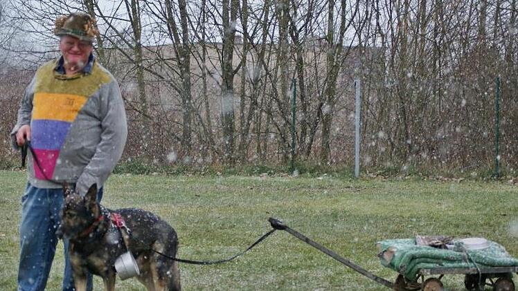 Leonard Besold mit "Damko" Foto: Marliese Nagengast
