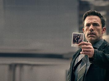 Bereits seit drei Jahren sucht Rourke (Ben Affleck) nach seiner verschollenen Tochter.
