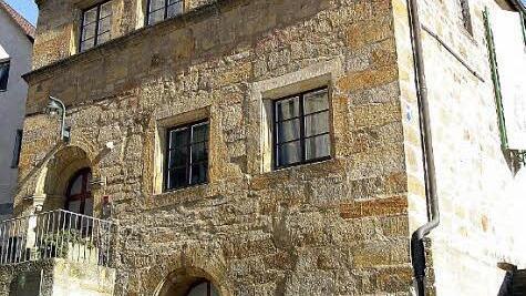 Für 12. April ist die Eröffnung des sanierten Töpfermuseums geplant. Die Marktgemeinde Thurnau muss dafür als Eigenleistung maximal 65 000 Euro aufbringen. Foto: BR/Archiv