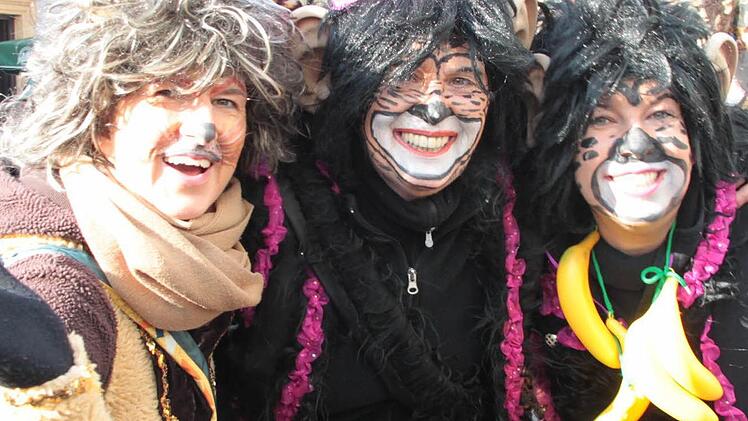 Marktplatztreiben in Stadtsteinach. Foto: Jürgen Gärtner
