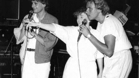 Schlagernacht 1985 in Kulmbach mit Thomas Gottschalk und Peter Illmann (links). Foto: Bayerische Rundschau