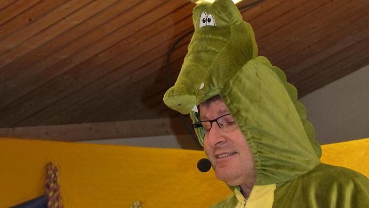 Dr. Ehrler bekam für seinen Beitrag "Kroko - das Krokodil" viel Applaus vom Publikum.