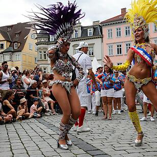 Beim großen Sambaumzug in Coburg ging es heiß her.