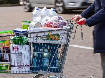 Ein voller Einkaufswagen