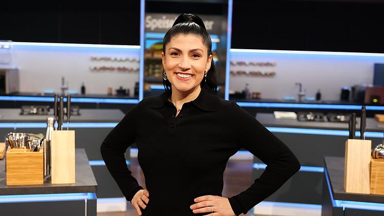 Elif Oskan &uuml;berzeugt mit Humor und einer ruhigen Hand.