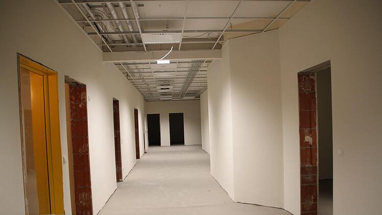 Insgesamt kosten die Bauarbeiten schon rund 1,3 Millionen Euro - zu viel, wie manche Stadträte meinen. Foto: Ulrike Müller