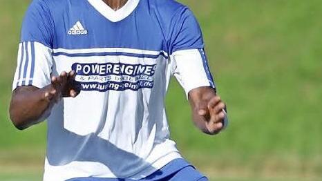 Seit dieser Saison geht Muhammed Abubakar f&uuml;r den FC Wichsenstein in der Kreisklasse 3 auf Torejagd.  Foto: Matthias Hofmann
