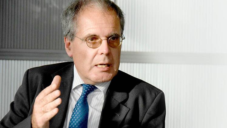 Sind die Stadtwerke zu teuer? Klaus Rubach plädiert für eine ganzheitliche Sicht auf der Leistungen des städtischen Unternehmens.  Foto: R. Rinklef