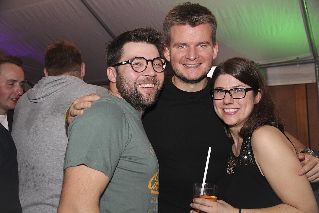 Party und Tanz in der Dreifachhalle