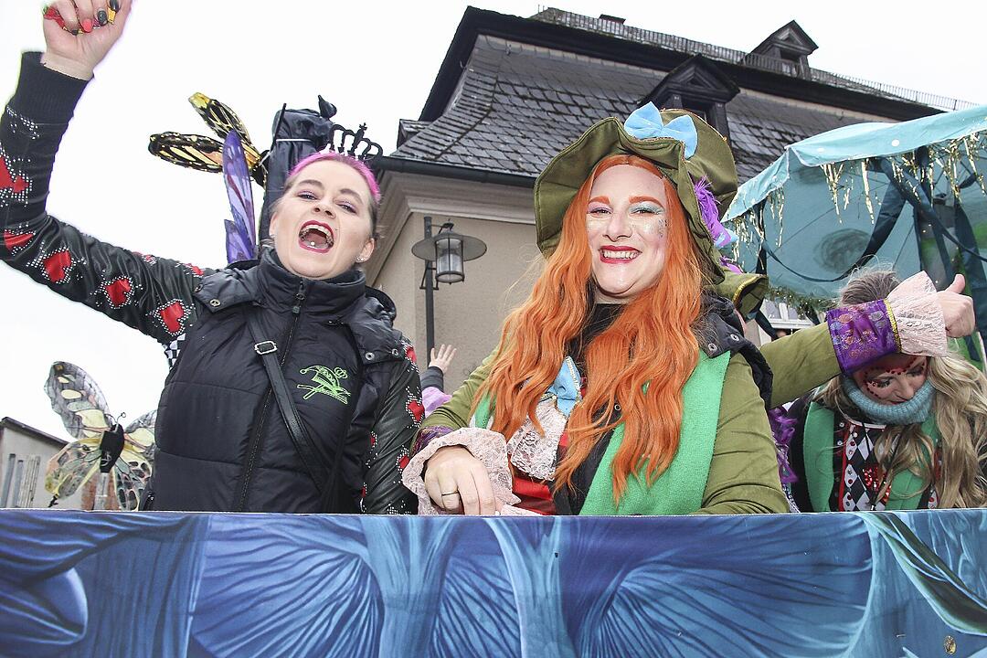 Großer Faschingsumzug  zum Stadtsteinacher Marktplatz