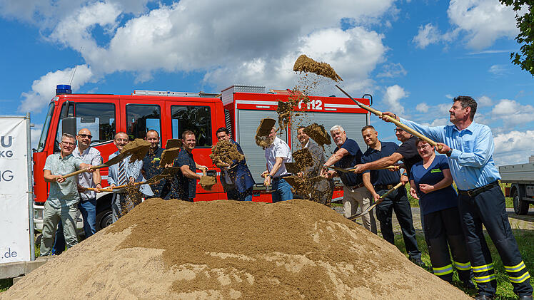 Feuerwehrhaus Löbelstein wird erweitert