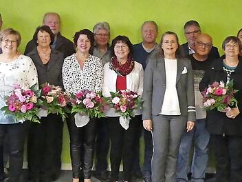 Die Jubilare und Mitarbeiter der Spedition Pohl, die in den Ruhestand gehen Foto: privat