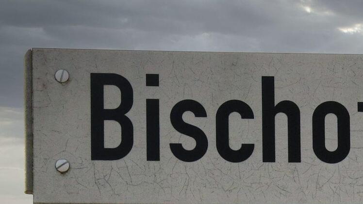 Nach Bischof Arno von Würzburg ist in Windheim eine Straße benannt. Er  lebte im neunten Jahrhundert. Foto: Dieter Britz