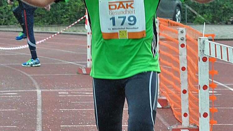 Überraschungssieger Enrico Kuhn aus Bayreuth im Hauptlauf.