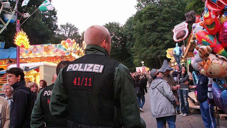 Die Polizei zeigte Präsenz auf dem Annafest.  Foto: Josef Hofbauer
