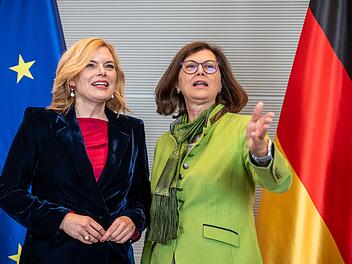Bundestagspr&auml;sidentin Kl&ouml;ckner und Landtagspr&auml;sidentin Aigner