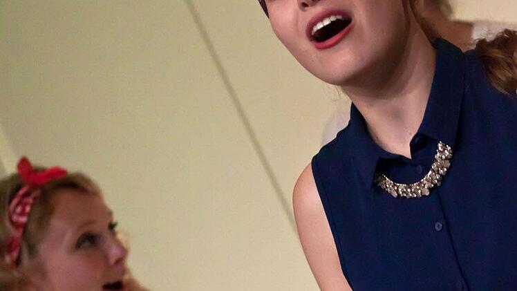 Das Würzburger Vokalensemble "Room4Rent" gastierte in Coburg (musikalische Leitung: Tanja Friedrich).Foto: Jochen Berger