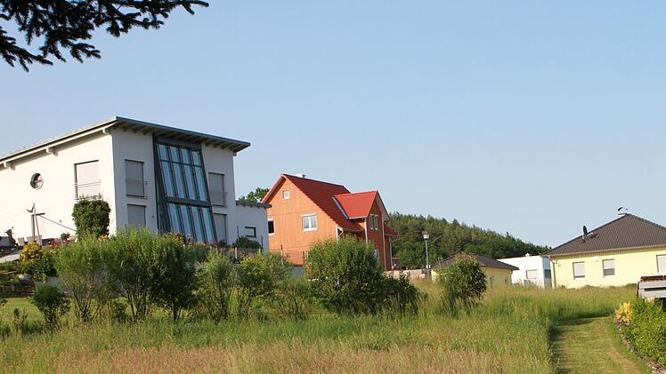 In Neubrunn soll es mit dem Baugebiet "An der Maas" weitergehen. Das beschloss der Gemeinderat.  Günther Geiling