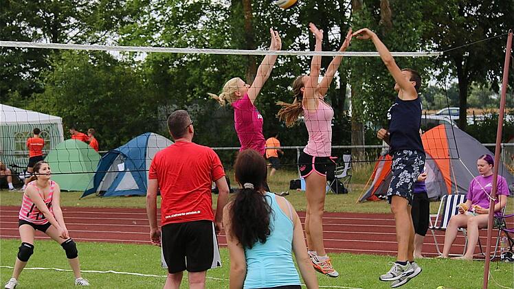 Volleyball-Freiluftturnier
