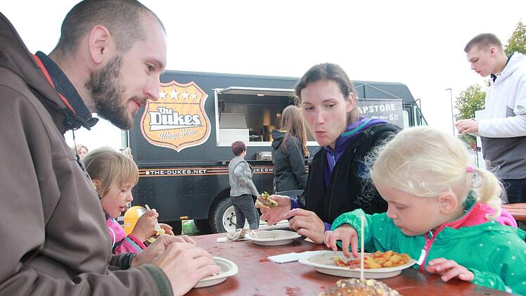 Foodtruck-Festival: Essen auf Rädern für Jung und Alt. Foto. A. Oswald