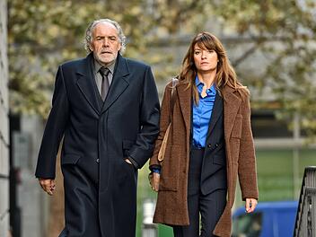 Anwalt Thomas Borchert (Christian Kohlund) und seine Kanzleichefin Dominique Kuster (Ina Paule Klink) sind ein gutes Team.