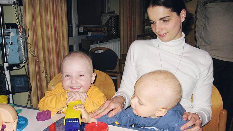 Dieses Lachen spricht Bände: Kranken Kindern und ihren Familien macht die Elterninitiative das Leben leichter.  Foto: privat