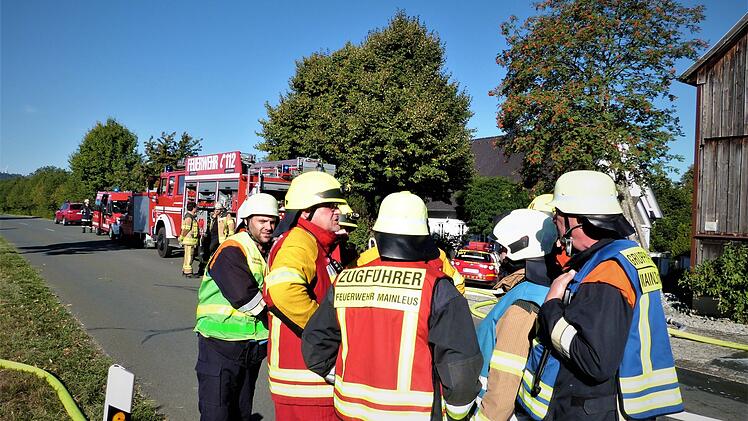 Lagebesprechung mit dem KreisbrandratFoto: Werner Reißaus