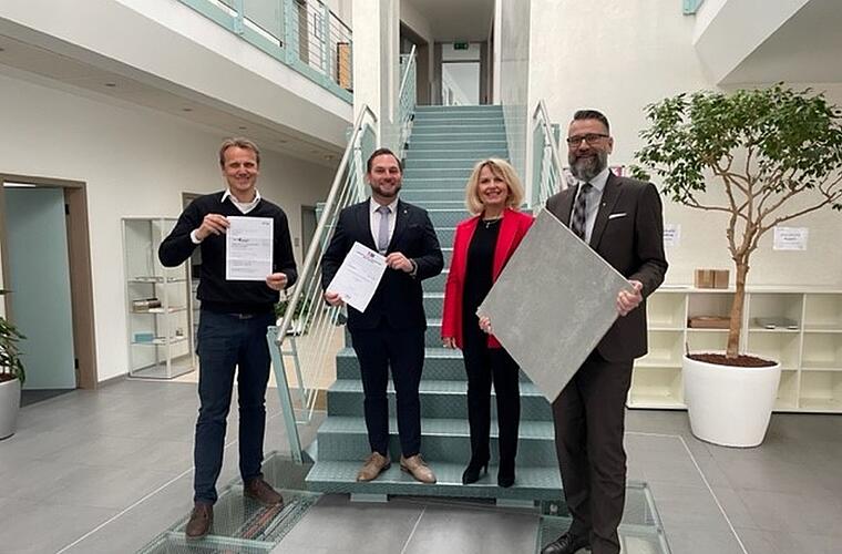 Dettelbach: "Wirtschaftliches Recycling" - Landrätin und Bürgermeister loben Entlastung von Deponien