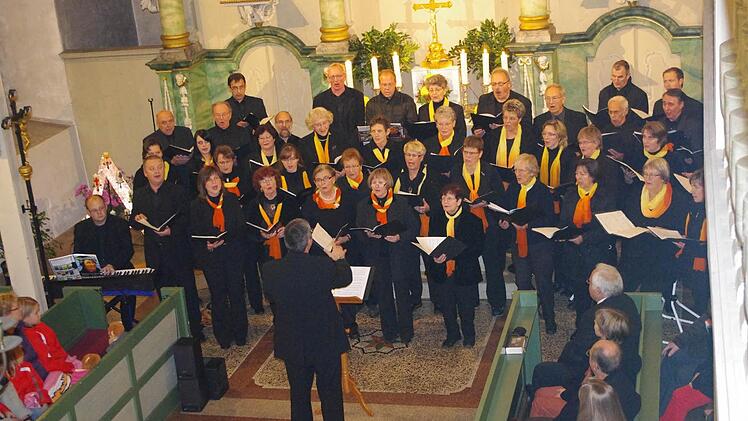 Am Reformationstag brachte der SMS-Chor Ludwigsstadt das Luther-Oratorium von Siegfried Fietz zur Aufführung. Foto: Heike Schülein