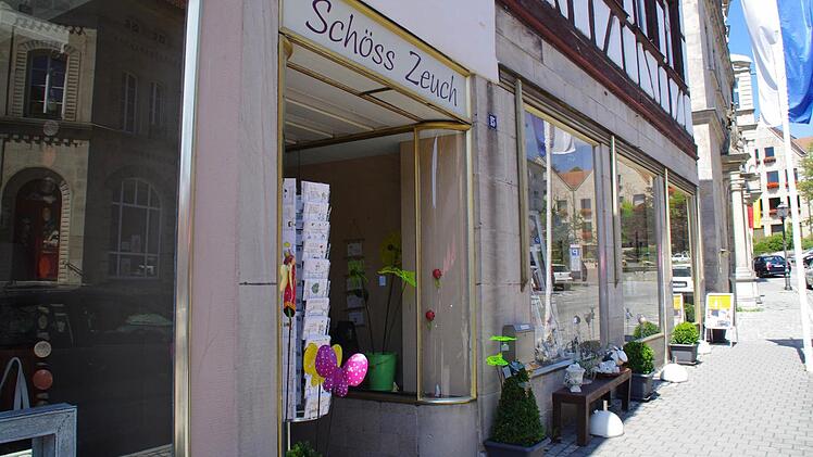 Schlecker zum Zweiten: Die Obere Stadt hat in den vergangenen Jahren einen sp&uuml;rbaren Wandel erlebt, was die Gesch&auml;ftswelt betrifft. Auch dort musste Schlecker die Segel streichen und hinterlie&szlig; einen Leerstand in der Lucas-Cranach-Stra&szlig;e. F&uuml;r das historische Geb&auml;ude gibt es heute allerdings wieder eine gewerbliche Nutzung. Dort findet sich "Sch&ouml;ss Zeuch". Foto: Marco Mei&szlig;ner