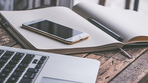 11 Tipps, um weniger Zeit am Smartphone zu verbringen