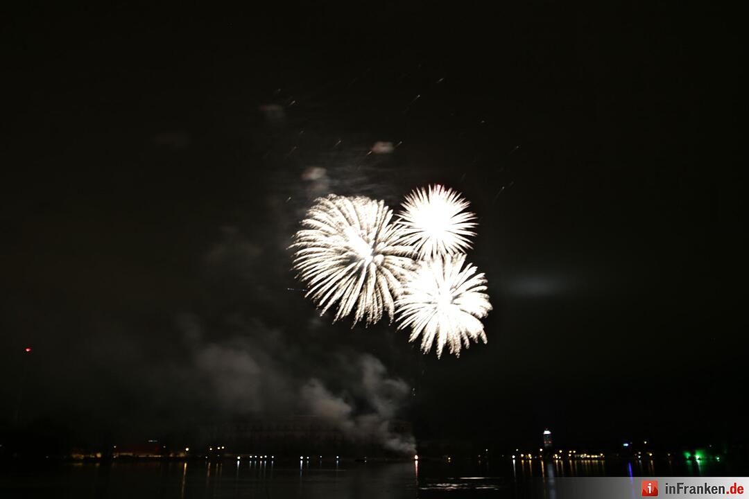 03Volksfest Nürnberg - das Feuerwerk