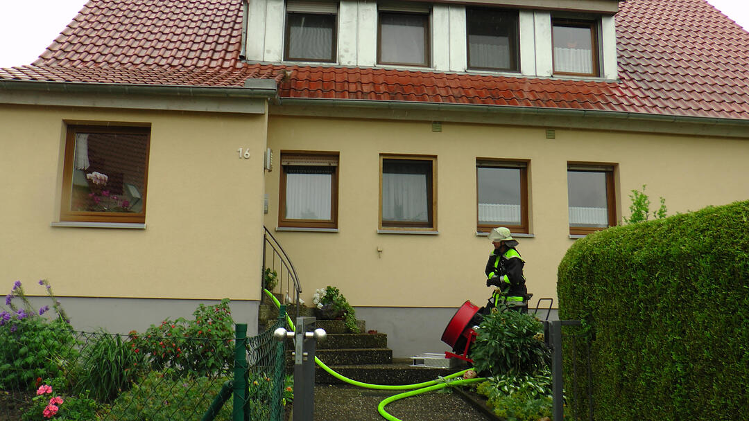 Defekte Hauswasserpumpe löst Kellerbrand aus