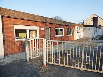 In das Firmengebäude der einstigen Baufirma Knörlein soll die Begegnungsstätte einziehen.