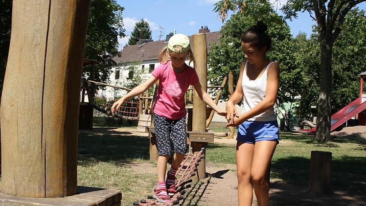 Eindrücke vom Spielplatz Henneberg-Siedlung. Foto: Ralf Ruppert