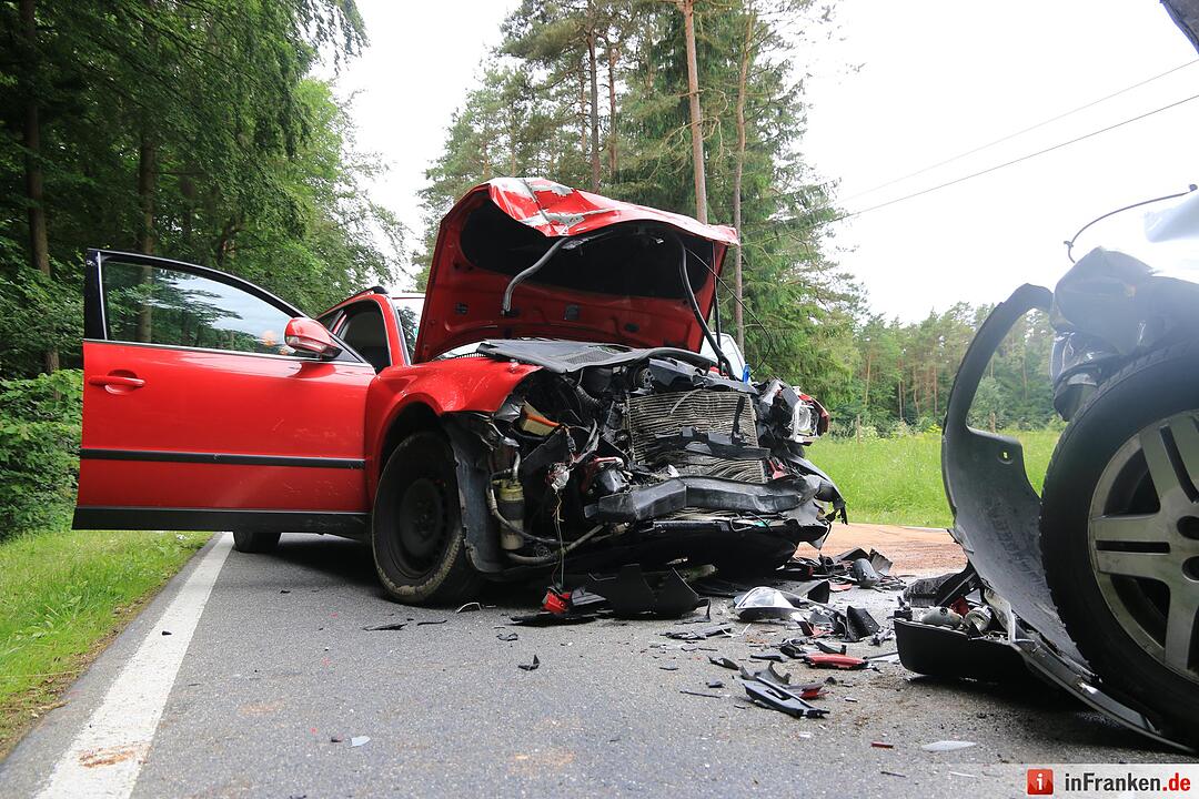 Unfall bei Roßdorf - drei Verletzte