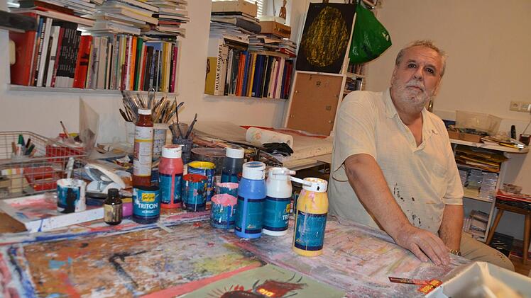 Georg Baier in seinem Atelier in Falkendorf  Foto: Bernhard Panzer