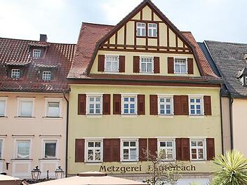 Die Metzgerei Lauterbach am Kulmbacher Marktplatz