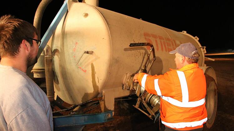 Eindrücke vom Brand in Haard in der Nacht auf Sonntag. Foto: Ralf Ruppert