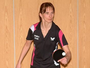 Daniela Peter vom TSV Steinberg blieb beim ersten Saisonsieg in der Oberfrankenliga in ihren zwei Einzeln und im Doppel gegen den TTC Mannsgereuth ungeschlagen. Foto: Hans Franz