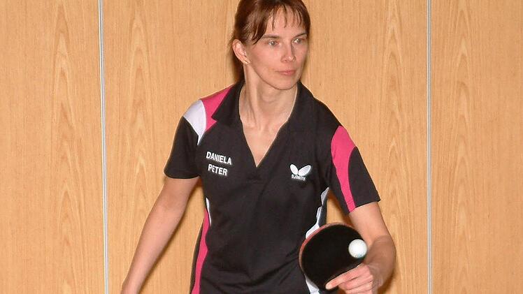 Daniela Peter vom TSV Steinberg blieb beim ersten Saisonsieg in der Oberfrankenliga in ihren zwei Einzeln und im Doppel gegen den TTC Mannsgereuth ungeschlagen. Foto: Hans Franz