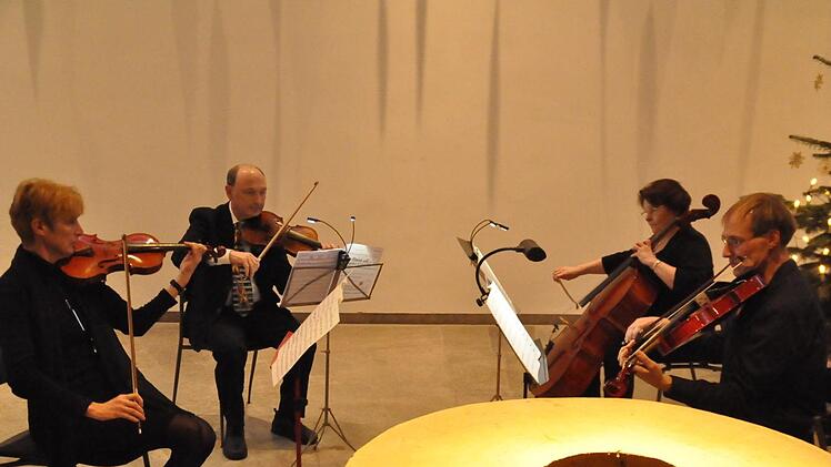 Das Streicherquartett ließ den Barock wieder aufleben. Foto: Peter Klopf