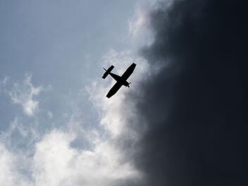 Kleinflugzeug muss in Hessen notlanden