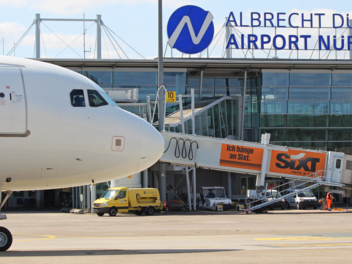 Flughafen Nürnberg hat neuen Benimm-Kodex für Passagiere - immer wieder Ärger