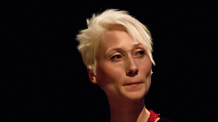 Anna Mlasowsky erhält den Otto-Waldrich-Preis für junge Künstler