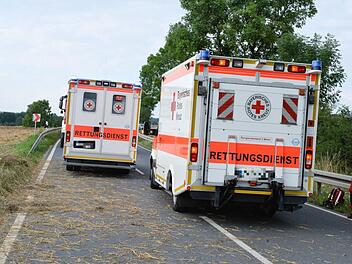 Nach einem Unfall in Obernburg am Main (Unterfranken) mussten sieben Menschen ins Krankenhaus gebracht werden. Alle hatten leichte Verletzungen erlitten. Symbolfoto: Ronald Rinklef