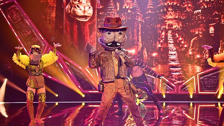 "Hippo Jones" sang ein fulminantes "Pulp Fiction"-Medley. Die Ratecrew lag mit ihren Vermutungen meilenweit daneben.