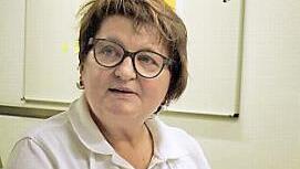 Evi Derrer bei der Kochvorf&uuml;hrung.